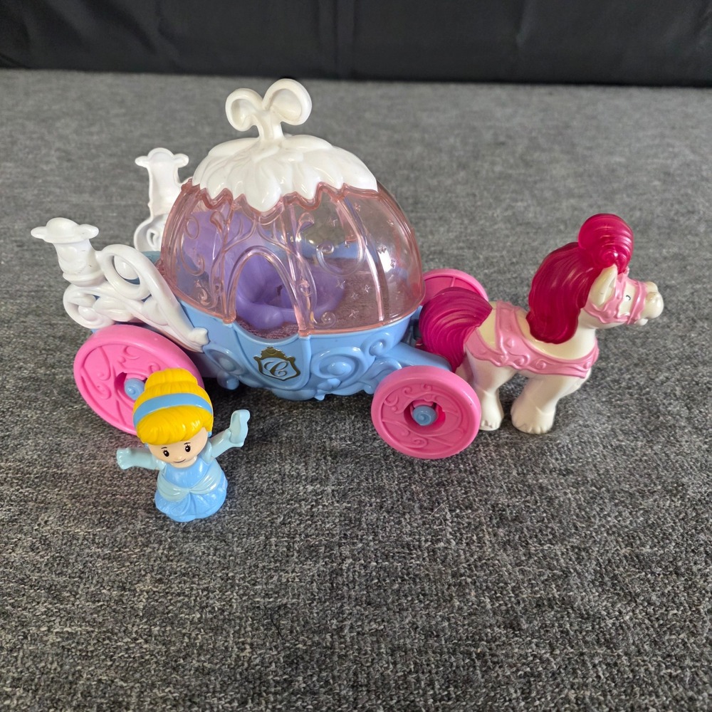 Little People Disney Princess Interactive Cinderella Coach Carriage W/Cinderella